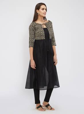 Women's Azmat - A-Line Kurti with a jacquard shawl collar shrug 5