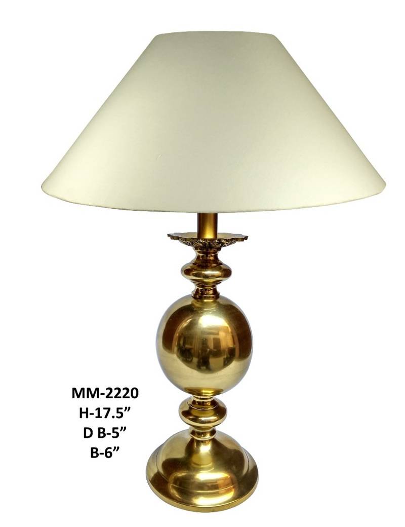 Golden and wight aluminium table lamp