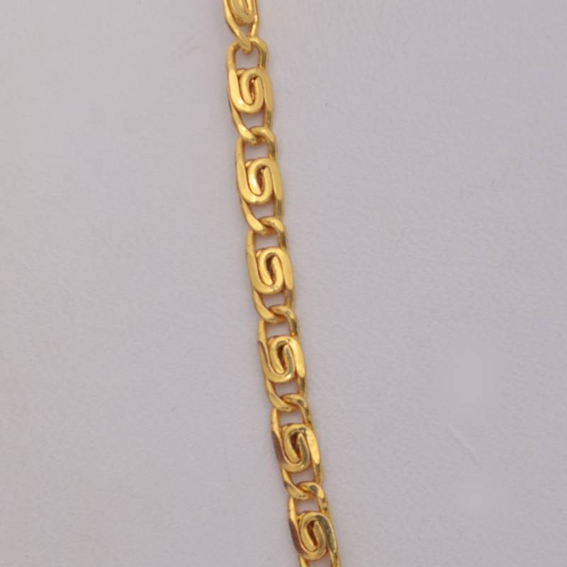 Lovable Gold Colored Daily Wear Chain