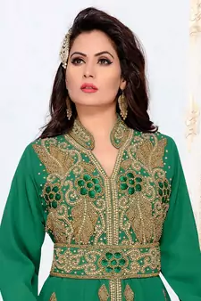 Green embroidered georgette islamic kaftans With Sun-proof hijab