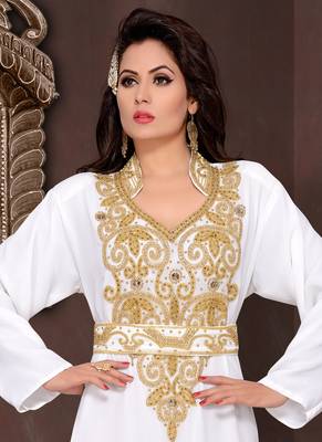 Off white embroidered georgette islamic kaftans With Sun-proof hijab 2