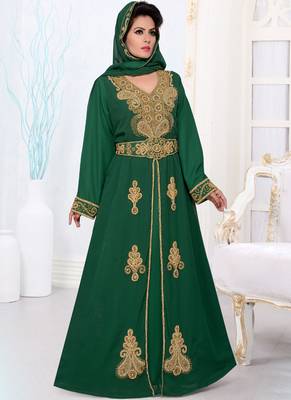 Green embroidered georgette islamic kaftans With Sun-proof hijab 1