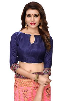 Pink Embroidered Silk Saree With Blouse 4