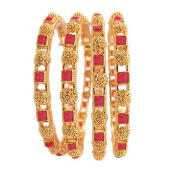 Gold bangle 1