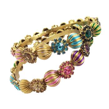 Gold bangle 4