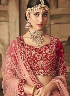 Red Banarasi Silk Bridel Wear Semi Stitched Lehenga Choli 4