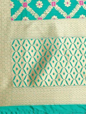 Green Color Poly Silk Banarasi Print Women'S Dupatta 4