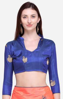 Peach Embroidered silk blend Saree With Blouse 4