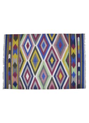 Lal Haveli Elegant Handmade cotton Dhurrie for Room Decor 4 X 6 Feet 2