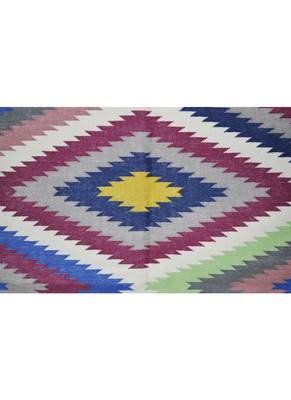 Lal Haveli Elegant Handmade cotton Dhurrie for Room Decor 4 X 6 Feet 3