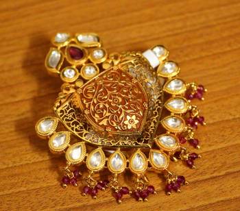 Red Ruby Brooch 1