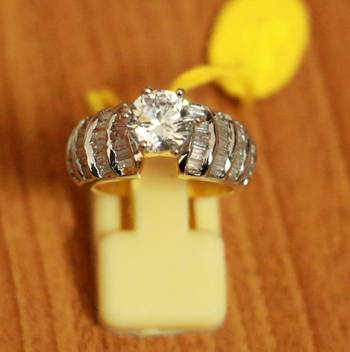 White Rings 1