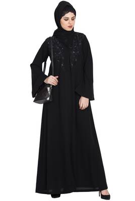 Black Simple Yet Stylish Front Openembroidered Abaya 3