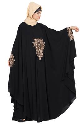 Black Nida Embroidered Irani Kaftan Abaya 5