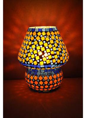 Elegant Mosaic Glass Table lamp 9 X 8 Inches 3