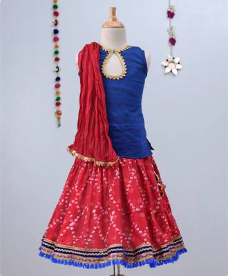 Red Bandhini Ghagra With A Blue Tie Back Choli And Red Dupatta 1