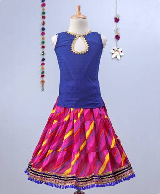 Fuschia Pink Leheriya Lehenga With Blue Tie Back Choli And Pink Dupatta 4