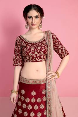 Maroon Resham And Sequins Embroidered Velvet Semi Stitched Lehenga Choli With Dupatta 3