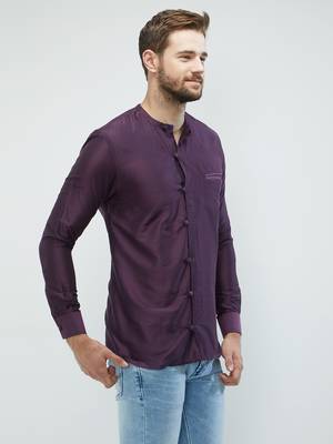 irin Dark Purple Poly Viscose Full Sleeves Solid Round Neck Short Kurta For Men 3