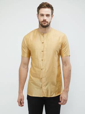 irin Gold Poly Viscose Half Sleeves Solid Round Neck Short Kurta For Men 1