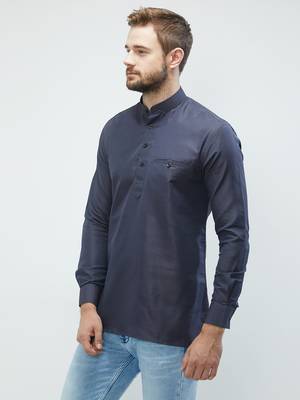 irin Navy Blue Poly Cotton Full Sleeves Solid Mandarin Short Kurta For Men 2