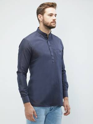 irin Navy Blue Poly Cotton Full Sleeves Solid Mandarin Short Kurta For Men 3