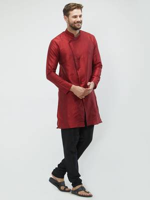 irin Maroon Poly Viscose Full Sleeves Solid Mandarin Kurta Churidar Set For Men 3
