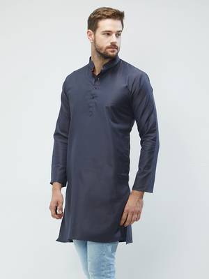 irin Dark Blue Poly Cotton Full Sleeves Solid Mandarin Kurta For Men 2
