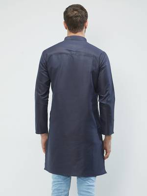 irin Dark Blue Poly Cotton Full Sleeves Solid Mandarin Kurta For Men 4