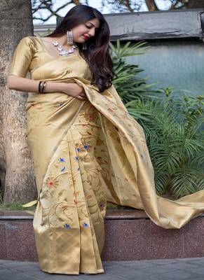 Cream woven banarasi art silk blend saree with blouse 3