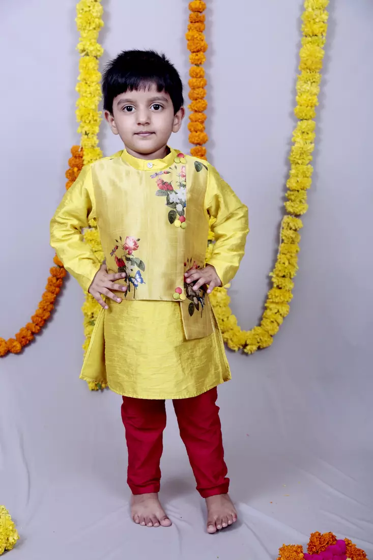 Yellow printed cotton silk boys kurta pyjama