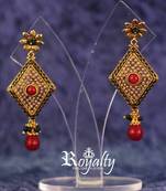 Royal Design Polkis  Earrings, Pearls Studded