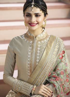 Chiku embroidered silk Anarkali with dupatta 2