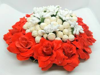 Red & white flower hair juda 3