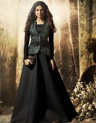 Multicolor embroidered lycra gown 2