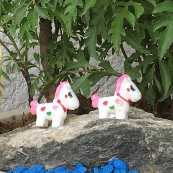White & Pink Pony Horse Garden Toy Showpiece Set Of 12 3
