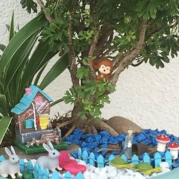 Toy Boat & Sailor Garden Decor Showpiece Set Of 5 4