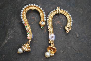 Red, green and white stone studded pearl ear cuffs for women with jhumki earrings 2