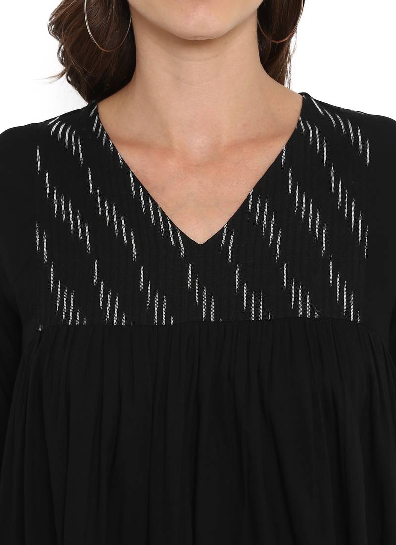 Black plain rayon kurtas and kurtis