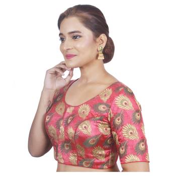 Biyu Crepe Silk Round Neck Designer Princess Cut Peach Half Sleeves Padded Readymade Saree Blouse 3