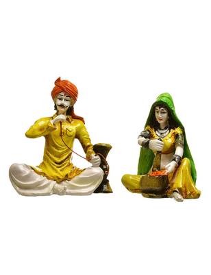 Karigaari India Handcrafted Traditions of Rajasthani Lady Making Mirchi and Man Drinking Hukka Polyresine Showpiece 1