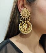 Sana Kundan Earrings
