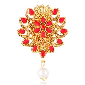Red brooch 1