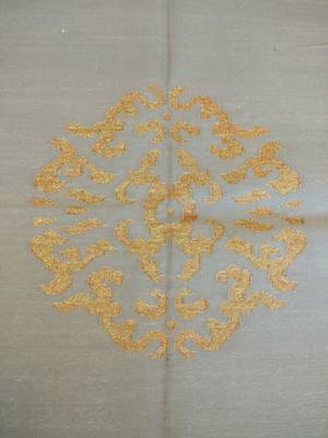 Handmade Cotton Zari Kilim Rug Beautiful Gold Flower Designer Home Decorative Area Rug 2
