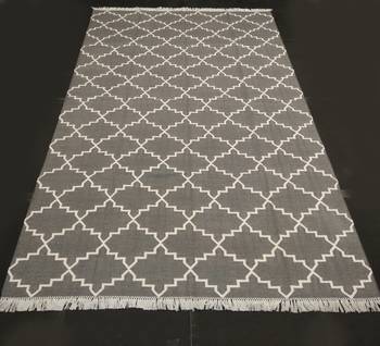 Natural Hand woven Grey Cotton Made Modern Area Rug Flat Woven Home Decor Kilim Rug 1