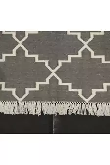 Natural Hand woven Grey Cotton Made Modern Area Rug Flat Woven Home Decor Kilim Rug