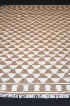 Handmade Italian Persian Brown  Color Beautiful Kilim Area Rug Size 6x9 Feet