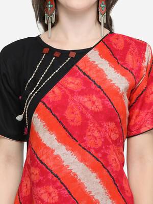 Black printed rayon kurtas-and-kurtis 4
