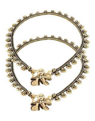 Gold anklets 1