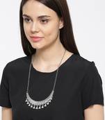 Silver collar necklace